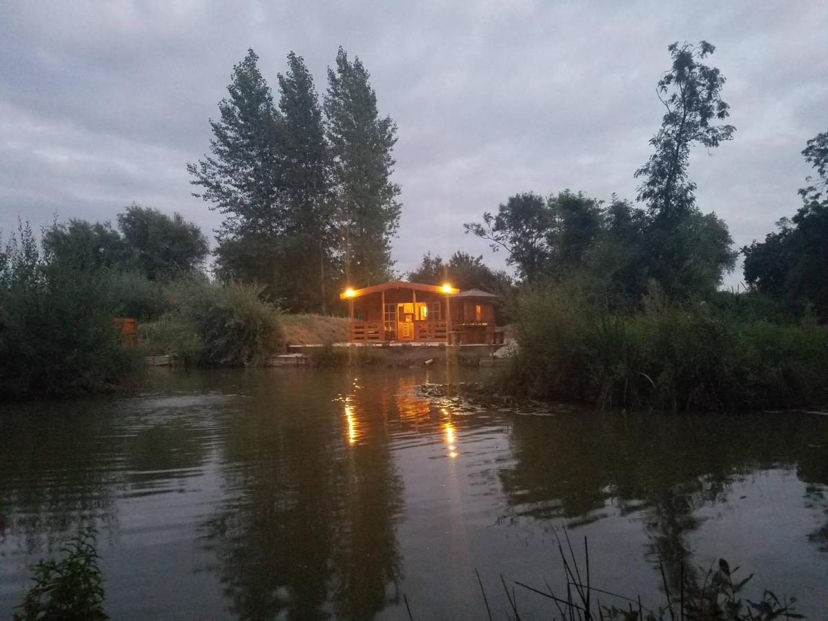 West Pool Cabin Линкълн Екстериор снимка